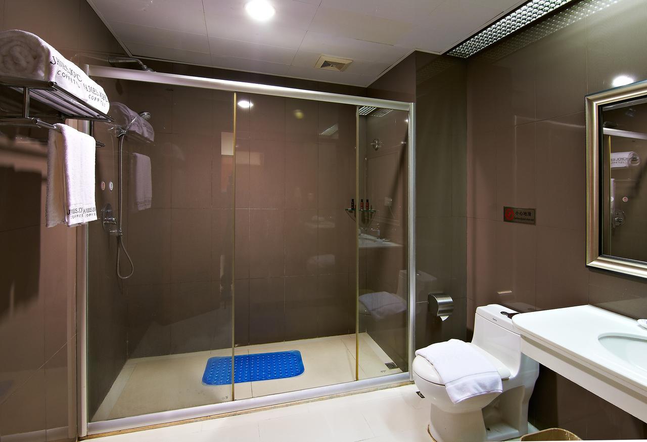 James Joyce Coffetel Hotel Guangzhou Shi Jing City Square Branch Exteriör bild
