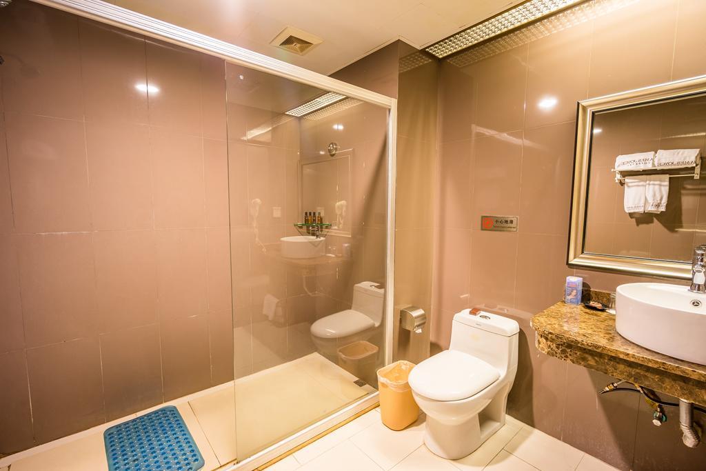 James Joyce Coffetel Hotel Guangzhou Shi Jing City Square Branch Exteriör bild