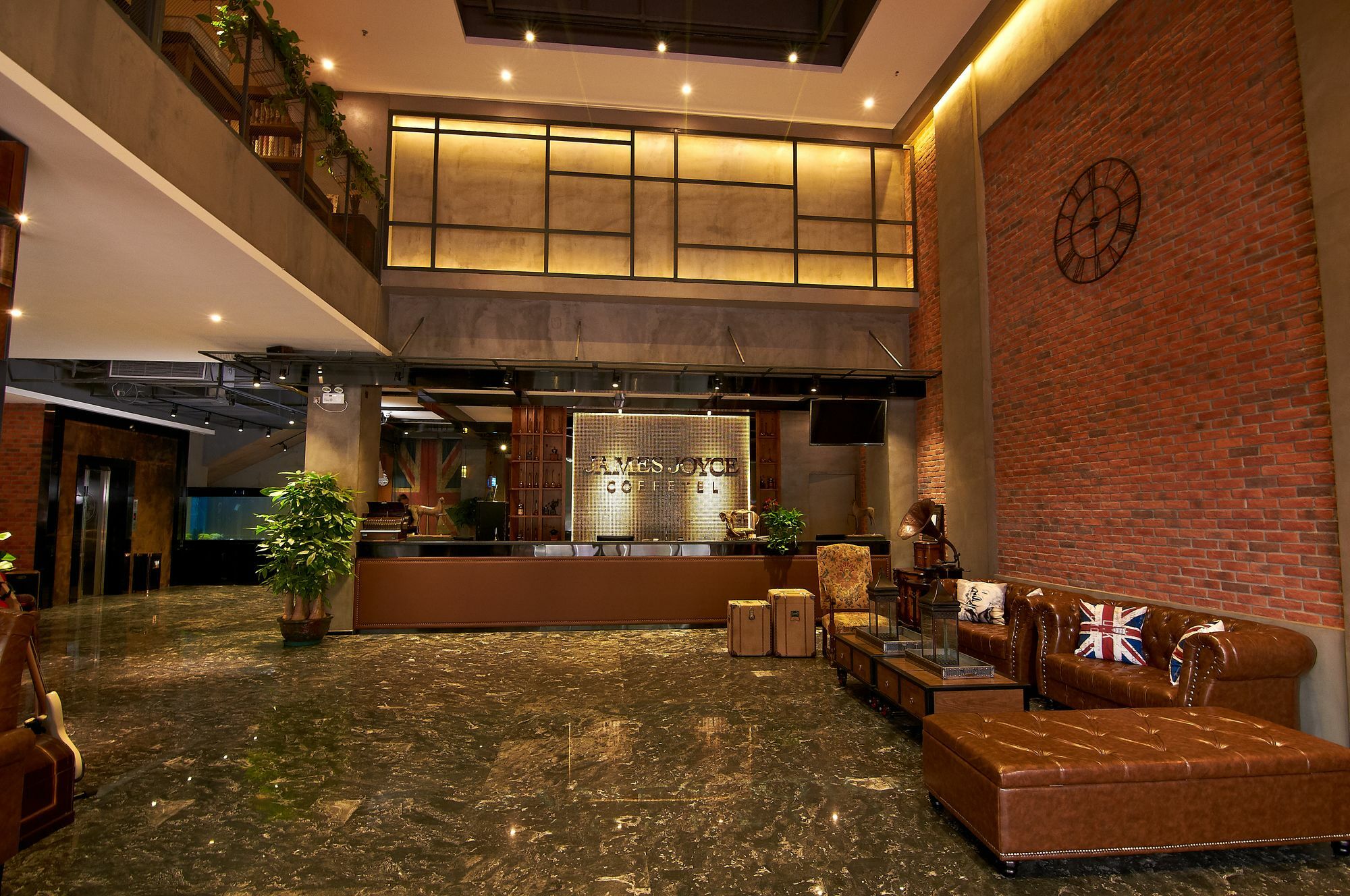 James Joyce Coffetel Hotel Guangzhou Shi Jing City Square Branch Exteriör bild